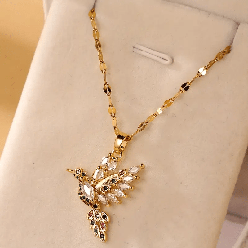 Chic Animal-Themed Colorful Hummingbird Pendant Necklace, Ideal for Daily Wear and Gift Giving - White with Cubic Zirconia, Beauty, Fashion